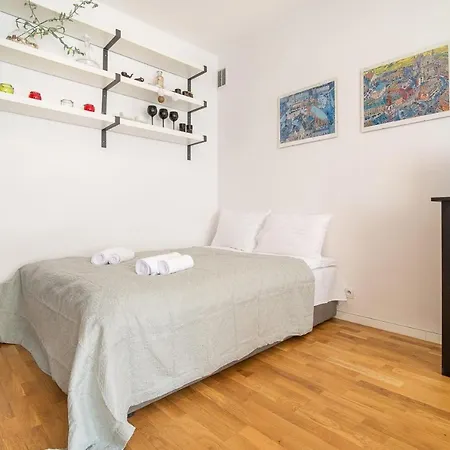 Rent Like - Krucza 46