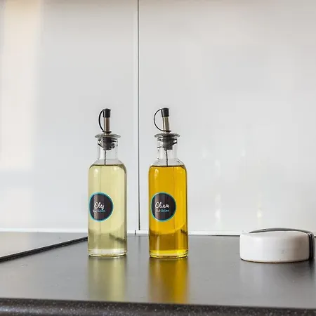 Rent Like - Krucza 46 *