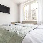 Rent Like - Krucza 46
